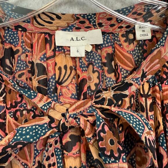 A.L.C. 100% Silk Blouse Size 6 Dark Floral Sheer Career Day to Night Elegant - Picture 5 of 16